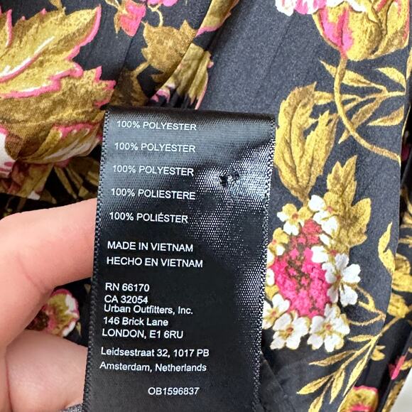 ANTHROPOLOGIE Deep-V Tunic Floral Bell Sleeve Blouse Sz M {3B20} - Picture 8 of 8